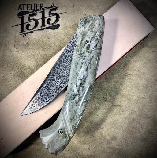 Atelier 1515 Couteau inuit Os de Renne