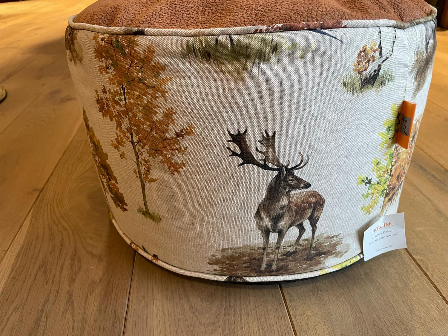 Hermine P pouf/ tabouret animaux de la forêt